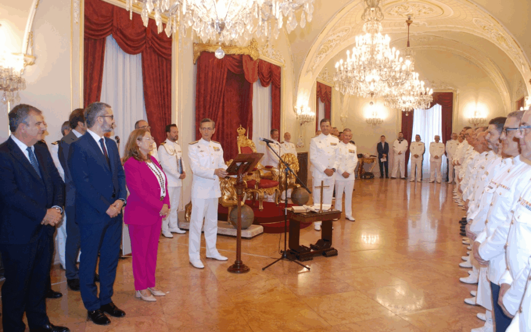 El vicealmirante Vicente Cuquerella Gamboa toma posesión como Almirante de Acción Marítima