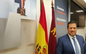 retouch_2026031818463789(1)3730443817527437238